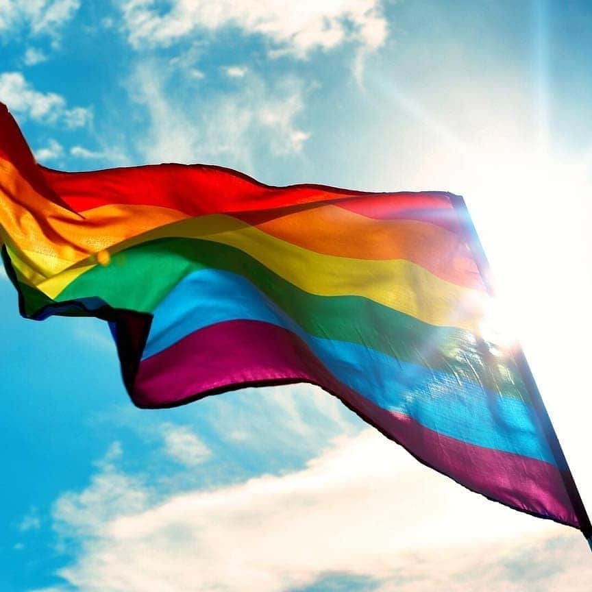 DELLICIOUSMENさんのインスタグラム写真 - (DELLICIOUSMENInstagram)「// Never be afraid to let your pride flag fly! 🏳‍🌈 #LGBT #LGBTQ #Pride #gay #delliciousmen」6月11日 23時34分 - delliciousmen