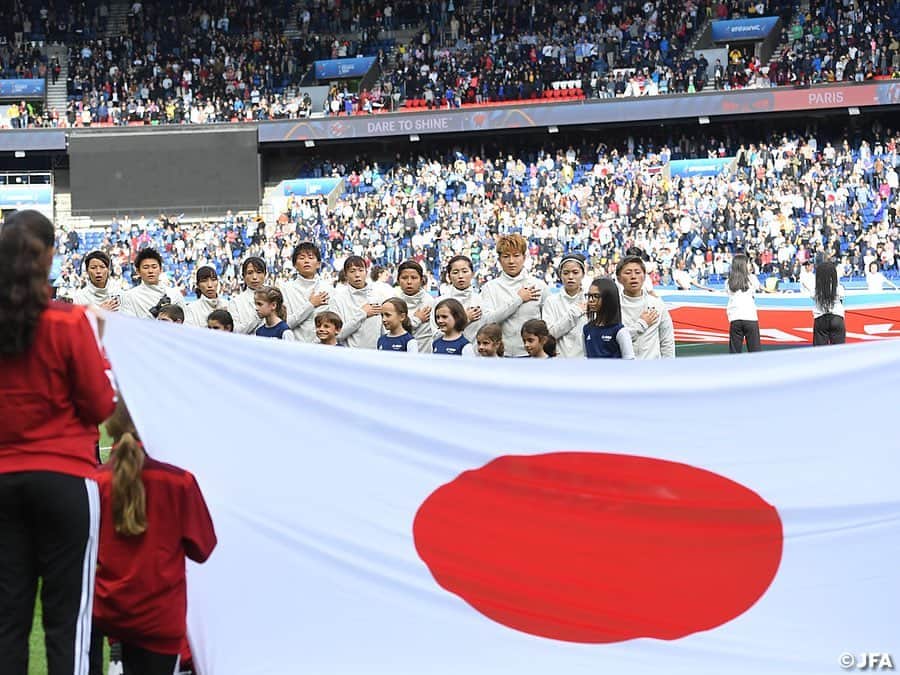 日本サッカー協会さんのインスタグラム写真 - (日本サッカー協会Instagram)「📸MATCH PHOTO① ・ 6/10(月)、女子ワールドカップフランス2019初戦のアルゼンチン戦に臨んだ#なでしこジャパン。現地時間18時(日本時間25時)、いよいよ世界一をかけた戦いが始まりました。 ・ ✍️JFA.jpでは、活動レポートを掲載中！ ・ ＜FIFA女子ワールドカップフランス2019＞ なでしこジャパン🇯🇵試合日程  6/10 25:00｜0-0アルゼンチン🇦🇷 6/14 22:00｜vsスコットランド🏴󠁧󠁢󠁳󠁣󠁴󠁿 6/20 04:00｜vsイングランド🏴󠁧󠁢󠁥󠁮󠁧󠁿 📺フジテレビ系列、NHK BS、J SPORTSで生中継！ ・ #nadeshiko #世界のなでしこ #なでしこジャパン#FIFAWWC」6月11日 23時47分 - japanfootballassociation
