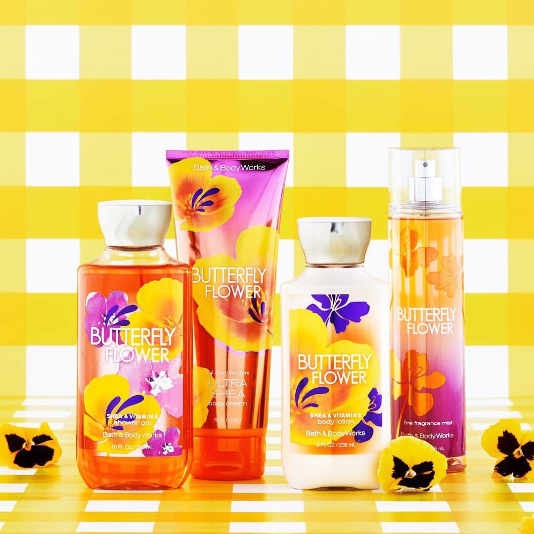 Bath & Body Worksさんのインスタグラム写真 - (Bath & Body WorksInstagram)「8️⃣ fragrances here just for Sale! Swipe ➡️ to see them all & then tell us👇 which one you're most excited to haul in the comments! #WeLoveSale」6月12日 0時03分 - bathandbodyworks