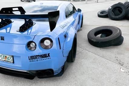 CarsWithoutLimitsさんのインスタグラム写真 - (CarsWithoutLimitsInstagram)「2013 NISSAN GT-R R35 PREMIUM! 🔥 NEW LIBERTY WALK BODYKIT VERSION 1 OVER 50K INVESTED !!! *** CAR SHOOTS FLAMES *** LIBERTY WALK FRONT BUMPER  LIBERTY WALK REAR DIFFUSER  LIBERTY WALK WIDE FENDERS AND QUARTER PANELS  LIBERTY WALK REAR WING VER 1  HIGH-FLOW 3" MAP TURBO INTAKES FOR MAF  VSRF CATLESS DOWNPIPES  GFV BLOW OFF VALVES  AFTERMARKET MIDPIPE AND CATBACK PREMIUM EXHAUST SYSTEM  FULL VIAIR AIRLIFT SUSPENSION PACKAGE AFTERMARKET INTERCOOLER KIT  CARBON FIBER STEERING WHEEL  FORGED CONCEPT ONE WHEELS  BRAND NEW TOYO R888 R SPORT TIRES 325/30/20 REAR 285/35/20 FRONT BREMBO BRAKE PACKAGE UPGRADE CUSTOM ECM FLAME TUNE AND TCM TUNE  ASKING $79,995 Call Or Text Moe 407-375-3944  Can ship anywhere worldwide if needed Located in Orlando, Florida Financing available and trades always welcomed (UP or DOWN)」6月12日 0時10分 - carswithoutlimits