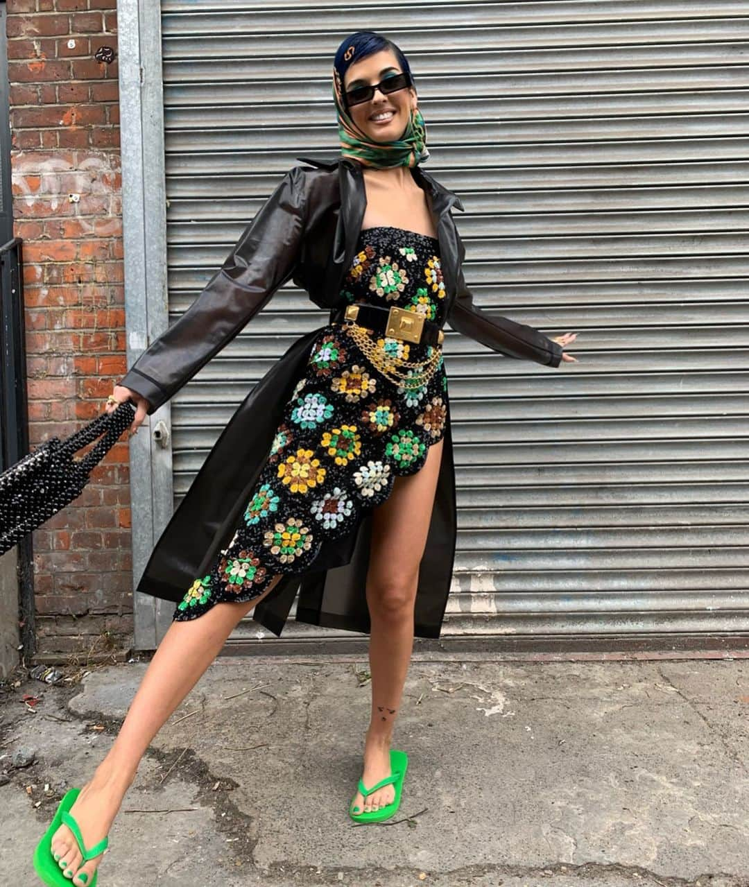 SITA ABELLANさんのインスタグラム写真 - (SITA ABELLANInstagram)「running to supermarket like your granny ✨✨✨ @havaianaseurope #havaianastop ad」6月12日 0時18分 - sitabellan