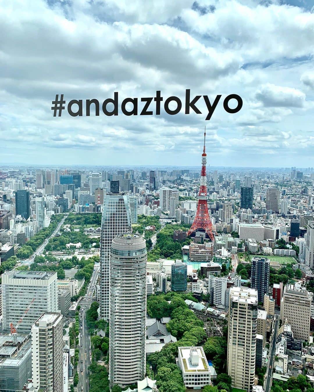 Andaz Tokyo アンダーズ 東京さんのインスタグラム写真 - (Andaz Tokyo アンダーズ 東京Instagram)「Andaz Tokyo turns 5 years old today!🎉 As Tokyo’s first luxury lifestyle hotel, we are excited to celebrate our 5th year in historic Toranomon tonight. Thank you to all our guests, teammates and neighbors for being a part of the Andaz Tokyo journey thus far. Follow along @andaztokyo to see more of tonight’s festivities, as well as unique 5th year promotions and giveaways starting from today! 🌟 2014年6月11日、日本初のラグジュアリー ライフスタイルホテルとして虎ノ門の地に開業したアンダーズ 東京。  皆様に支えられ5周年を迎えることができました。皆様のご愛顧に感謝し、肩肘張らず自分らしく過ごせる場所としてこれからもお客様をお迎えしてまいります。また、日ごろのご愛顧に感謝して5周年を記念したスペシャルメニューをレストランやスパでご用意しています。 この時期だけの限定メニューをぜひチェックしてみてくださいね。 https://www.andaztokyo.jp/restaurants/jp/special/detail/11/」6月12日 0時30分 - andaztokyo