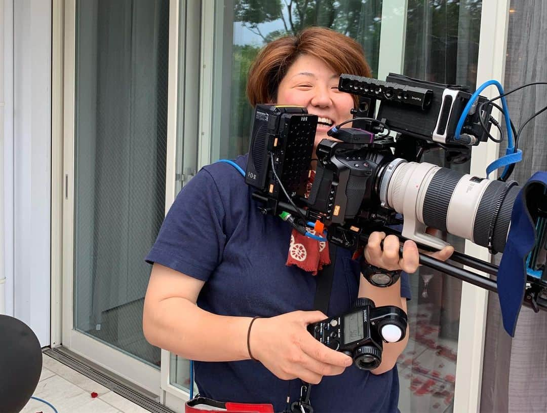 夏木マリさんのインスタグラム写真 - (夏木マリInstagram)「crewは今日もガンバルの巻！  #NetflixFollowers #蜷川実花 #marinatsuki  #natsukirock  #夏木マリ」6月12日 11時00分 - mari_natsuki