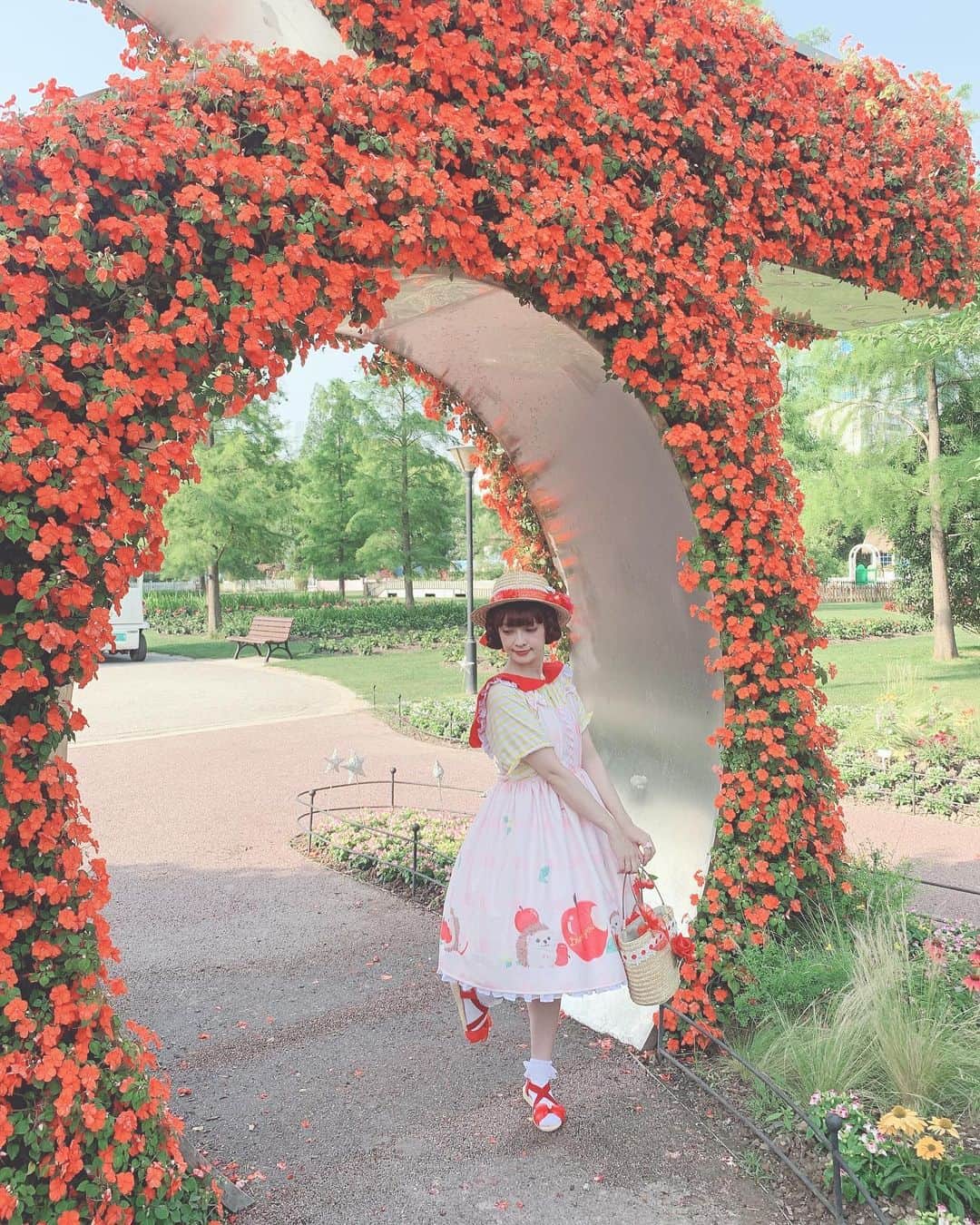 青木美沙子さんのインスタグラム写真 - (青木美沙子Instagram)「りんごちゃん🍎」6月12日 2時58分 - misakoaoki