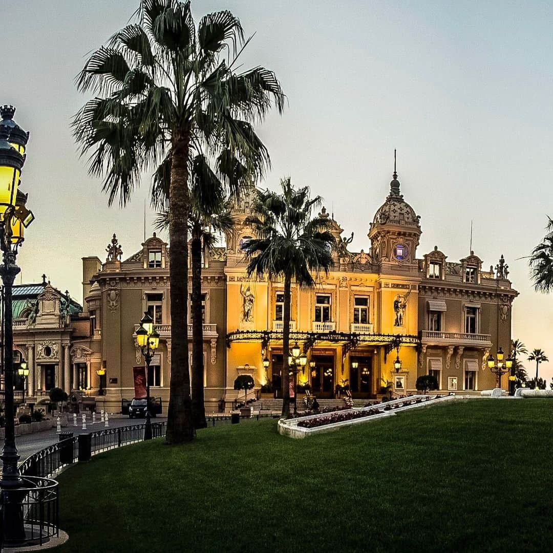 ASモナコさんのインスタグラム写真 - (ASモナコInstagram)「🔥 #EndOfTheDay - Monte-Carlo 🇲🇨」6月12日 3時51分 - asmonaco