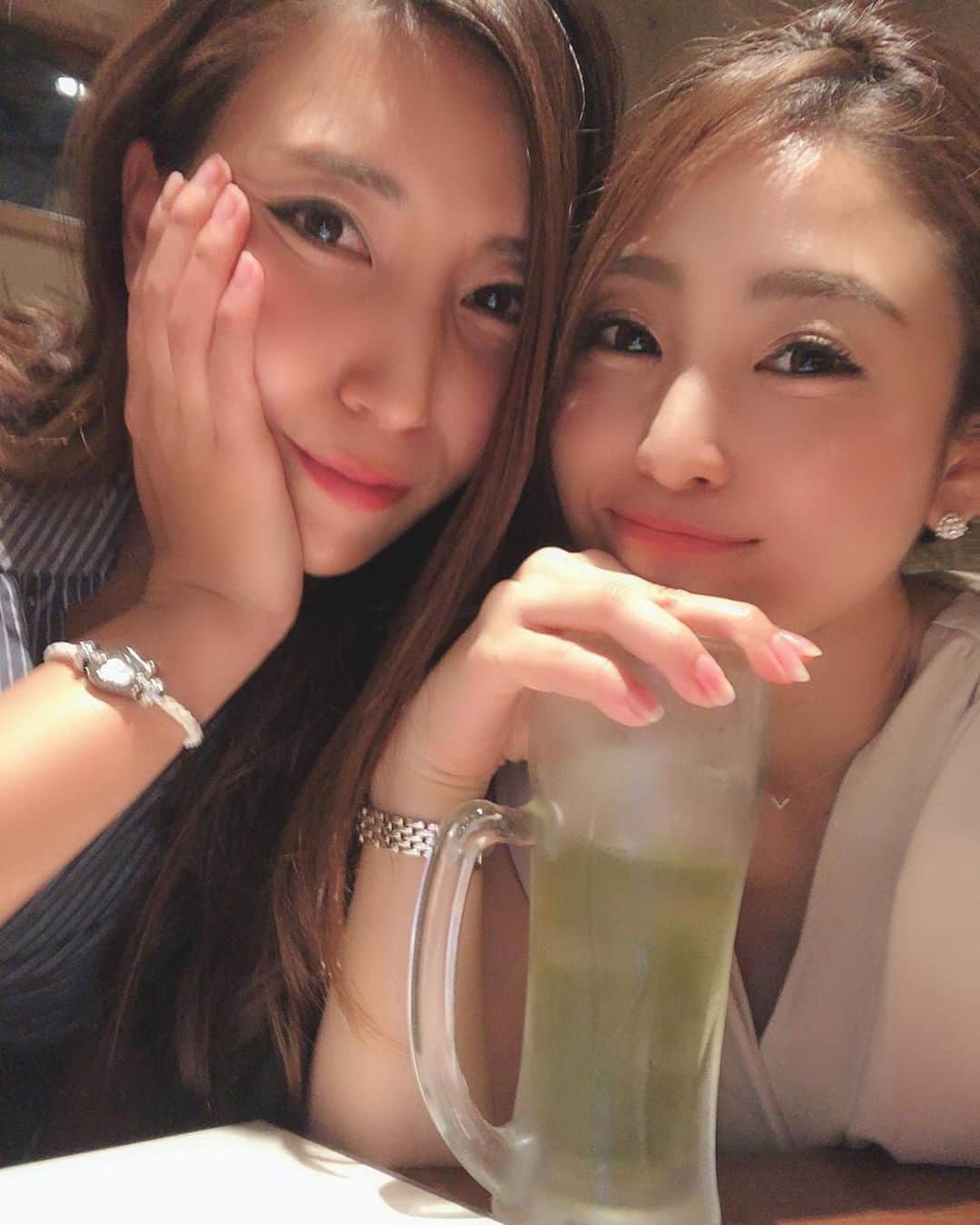 柚月めいさんのインスタグラム写真 - (柚月めいInstagram)「. あげれてなかった、お姉様たちとの写真~👠💕 . . #すきー#綺麗#仲良し#private#selfie#pic#follw#girls #柚月めい」6月12日 3時52分 - meimei.yuzu