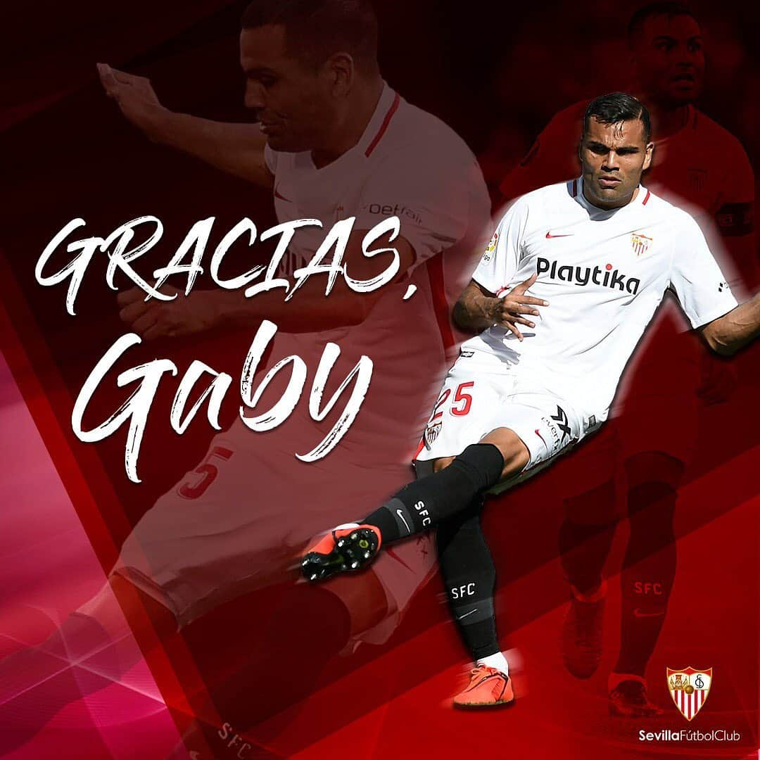 セビージャFCさんのインスタグラム写真 - (セビージャFCInstagram)「🚨 @gabimercado25 deja el #SevillaFC.  Mucha suerte en tu nueva aventura en Catar, Gaby.  Good luck in Catar, Gaby!  #WeareSevilla #transfer #vamosmisevilla #Mercado」6月12日 3時53分 - sevillafc