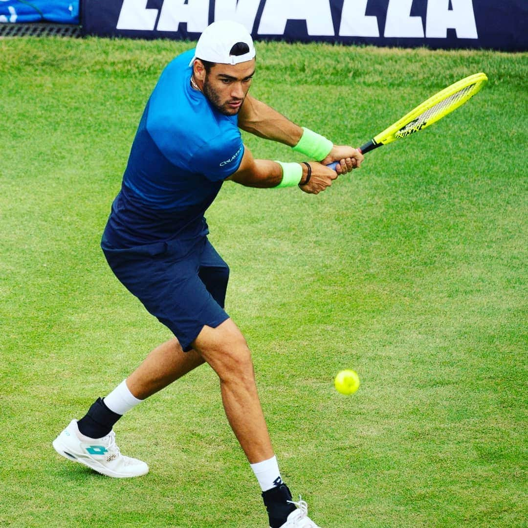 マッテオ・ベレッティーニさんのインスタグラム写真 - (マッテオ・ベレッティーニInstagram)「Great first round in the @mercedescup, really happy about the win!! @atptour  #enzosilenzioso#steve#grazieb#mercedescup」6月12日 3時53分 - matberrettini