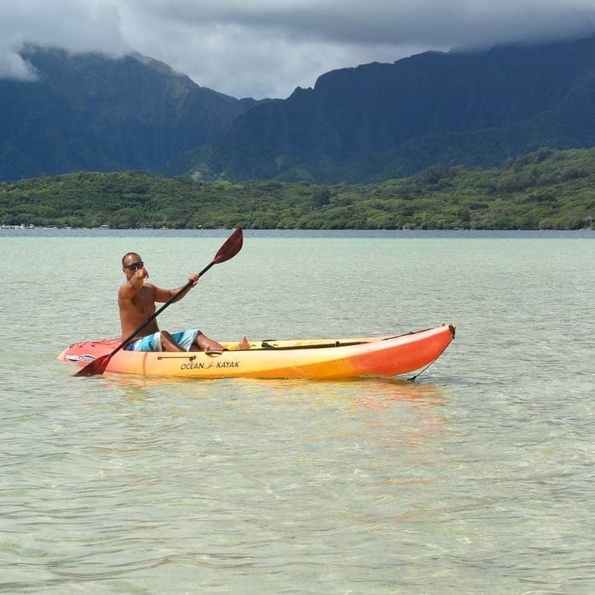 Luxury Cruise by Captain Bruceさんのインスタグラム写真 - (Luxury Cruise by Captain BruceInstagram)「ツアーでは、浮き輪などのほかにも、SUPやカヤックもご用意しています。 ⛵天国の海は浅瀬ですので、未体験の方はぜひチャレンジしてみてください^^⠀ ⠀ ⠀ ⠀ #captainbruce ⚓ #sandbar #kaneohe #hawaii #kayak #hawaiilife #oahulife #aloha #ahuolaka #キャプテンブルース #天国の海ツアー #天国の海 #アフオラカ #ハワイ大好き #絶景 #海」6月12日 4時23分 - cptbruce_hi