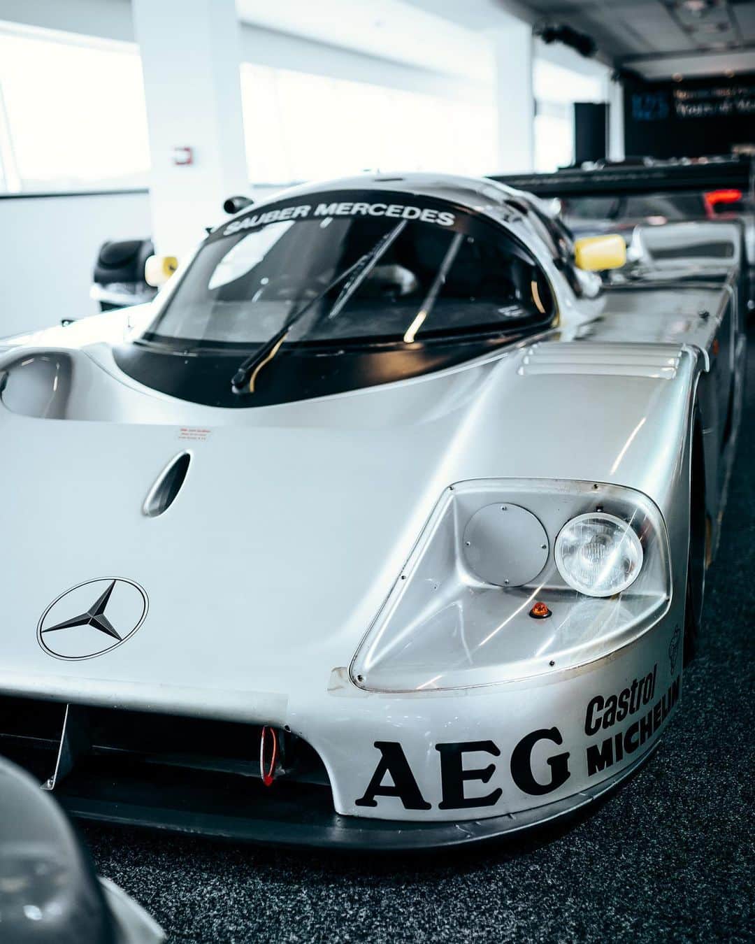 MERCEDES AMG PETRONASさんのインスタグラム写真 - (MERCEDES AMG PETRONASInstagram)「‪The original dream team 👊 Sauber & @mercedesbenz! Double-tap ❤️ if you want to see @lewishamilton and @valtteribottas let loose around La Sarthe in one of these 80s Group C monsters... • #MercedesBenz #MBClassic #Mercedes #Sauber #Classic #Fever #LeMans #LeMansClassic #ClassicBenz @mercedesbenzmuseum」6月12日 4時50分 - mercedesamgf1