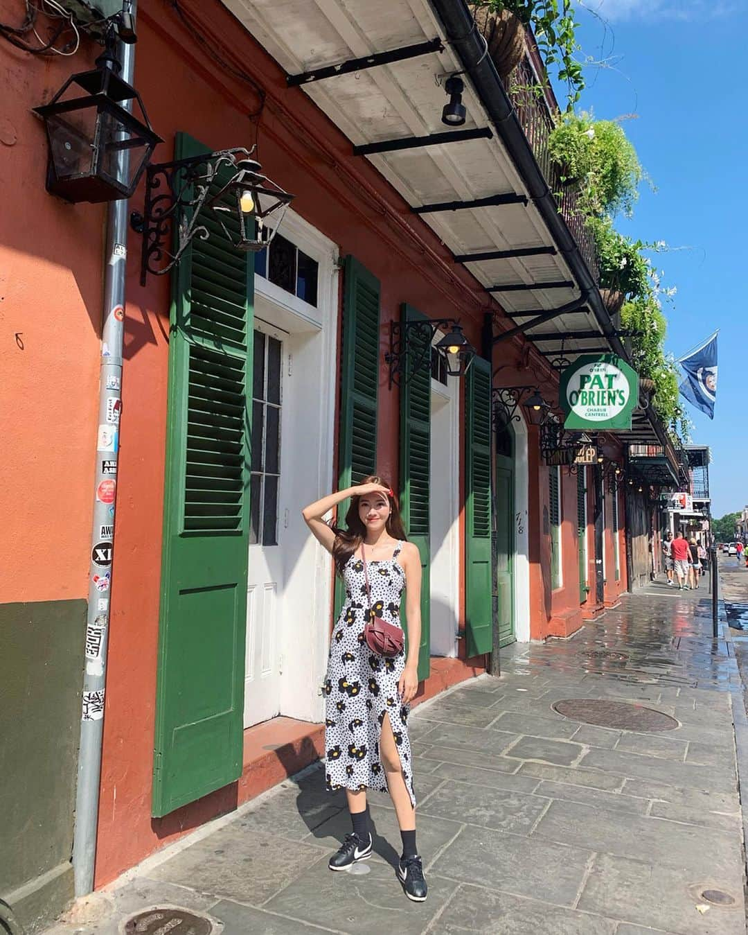 ジェシカ さんのインスタグラム写真 - (ジェシカ Instagram)「Tracking down yummy beignets 👀」6月12日 5時25分 - jessica.syj