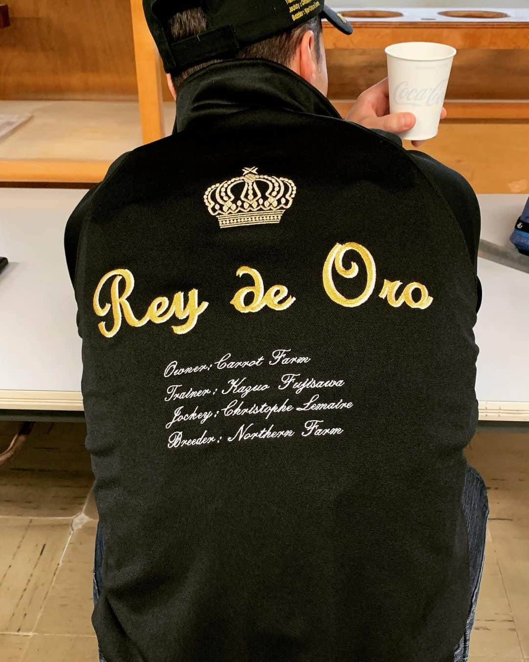 クリストフ・ルメールさんのインスタグラム写真 - (クリストフ・ルメールInstagram)「#reydeoro#championhorse #ルメール#derbyhorse#jra」6月12日 5時45分 - christophelemaire_officiel