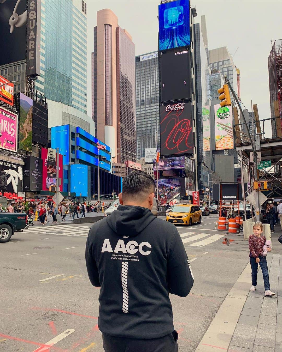 阿部裕幸さんのインスタグラム写真 - (阿部裕幸Instagram)「朝食からの散歩😊 After breakfast, We took a walk to Times Square and Central Park. #ny #breakfast #walkaround #centralpark #timessquare #inspirit #aacc」6月12日 5時55分 - abeani111