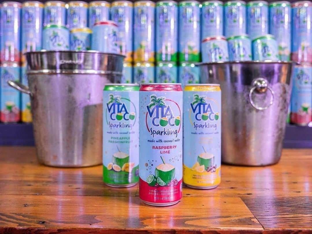 Vita Coco Coconut Waterのインスタグラム：「Nothing better on a hot day than an ice cold....Vita Coco Sparkling. What'd you think we were gonna say?」