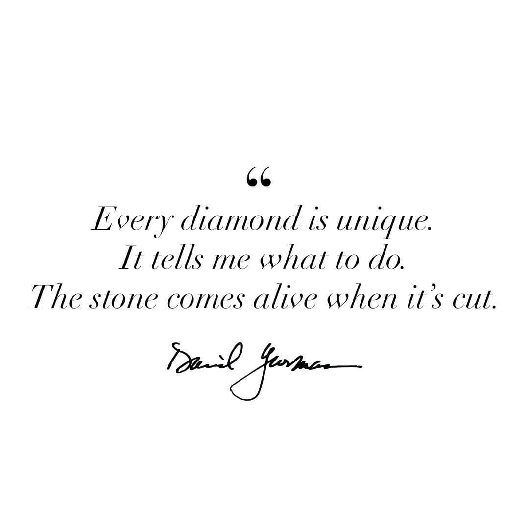 デビッドヤーマンのインスタグラム：「David Yurman listens to the diamond. Each stone’s individual character dictates its setting #LoveInspires #DavidYurman」