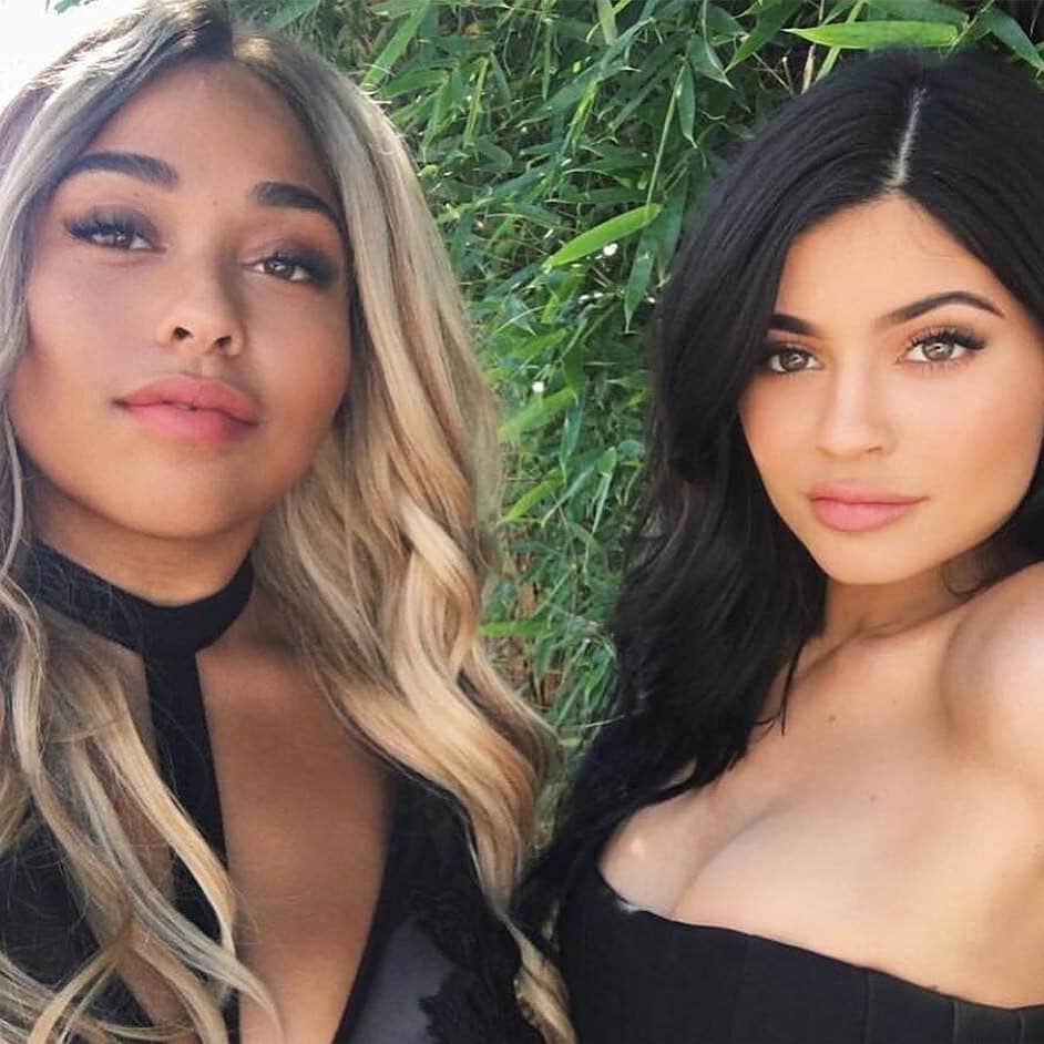 E! Onlineさんのインスタグラム写真 - (E! OnlineInstagram)「Kylie Jenner and Jordyn Woods are slowly moving on from the drama: "Kylie will always have a place in her heart for Jordyn." Link in bio for how Kylie really feels now that they have reunited. (📷: Instagram)」6月12日 6時34分 - enews