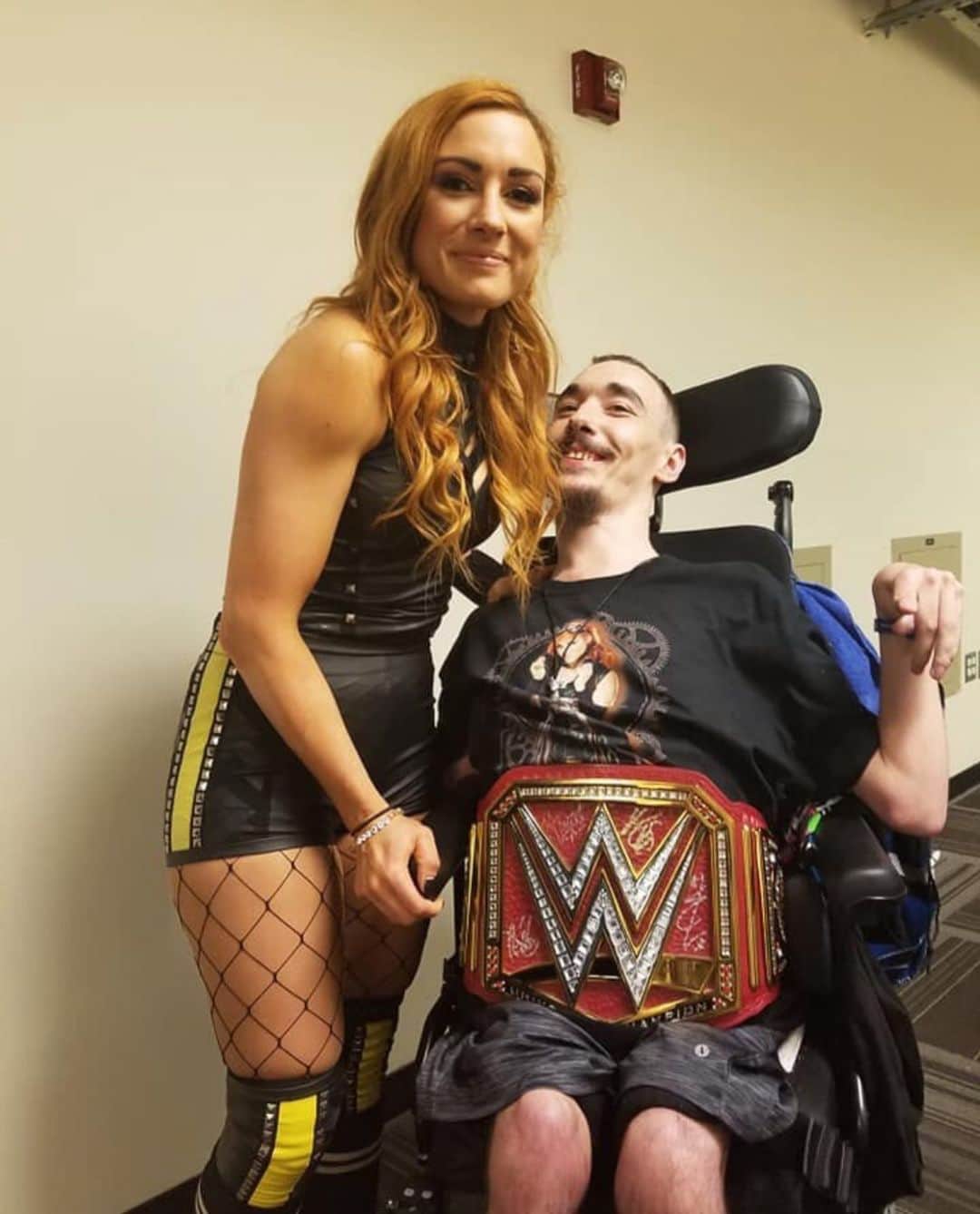 レベッカ・ノックスのインスタグラム：「I don’t usually use this account to talk as ‘myself’ these days - but meeting this man, and seeing what wrestling means to him is why we do this. I was honored to meet him.」