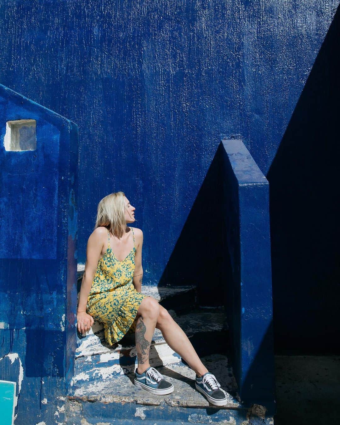 のインスタグラム：「In full color: the Maria Flutter Dress. Shop online or find a store at vans.com #vansgirls」