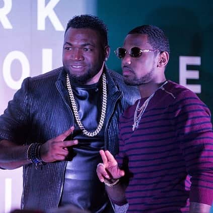 ファボラスのインスタグラム：「Showed me a lot of love when I came up to Boston.. Wishing a healthy & speedy recovery to Big Papi.. 🙏🏾 @davidortiz 🇩🇴」
