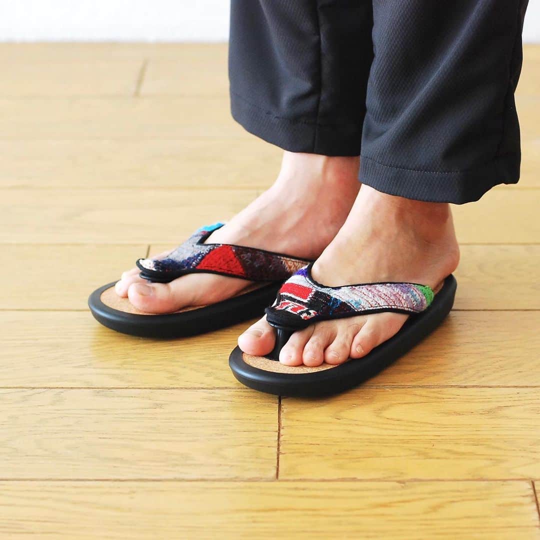 wonder_mountain_irieさんのインスタグラム写真 - (wonder_mountain_irieInstagram)「_ JoJo / ジョジョ "BEACH SANDAL / desertic" ¥34,560- _ 〈online store / @digital_mountain〉 http://www.digital-mountain.net/shopdetail/000000003318/ _ 【オンラインストア#DigitalMountain へのご注文】 *24時間受付 *15時までのご注文で即日発送 *1万円以上ご購入で送料無料 tel：084-973-8204 _ We can send your order overseas. Accepted payment method is by PayPal or credit card only. (AMEX is not accepted)  Ordering procedure details can be found here. >>http://www.digital-mountain.net/html/page56.html _ 本店：#WonderMountain  blog>> http://wm.digital-mountain.info/blog/20190605-1/ _ #ない藤 #祇園ない藤 #jojosandal pants→ #EngineeredGarments　￥33,480- _ 〒720-0044 広島県福山市笠岡町4-18  JR 「#福山駅」より徒歩10分 (12:00 - 19:00 水曜定休) #ワンダーマウンテン #japan #hiroshima #福山 #福山市 #尾道 #倉敷 #鞆の浦 近く _ 系列店：@hacbywondermountain _」6月12日 21時01分 - wonder_mountain_