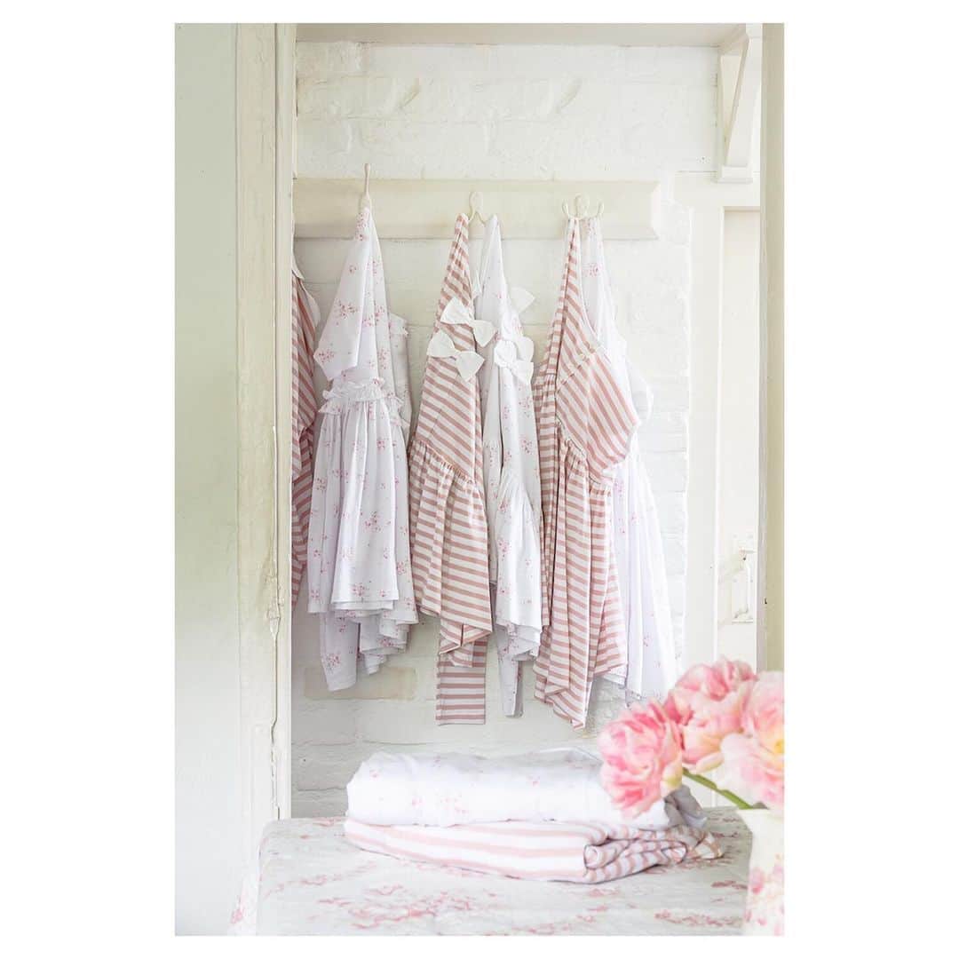 キャベジズ&ローゼズのインスタグラム：「A classic pairing 💖 We have wonderful floral and striped Organic Cotton jersey separates available online and in-store. Shop cabbagesandroses.com to see our very organic collaboration with @officialshabbychic #organiccotton #organiccottonclothing #collaborations #shabbylovescabbagesandroses #sustainablestyle #shabbychicliving #floralshirts #stripedshirts #cabbagesandroses #cabbagesandrosesfashion @christina_strutt @cabbagesandroses_shop 👆Link In Bio👆」