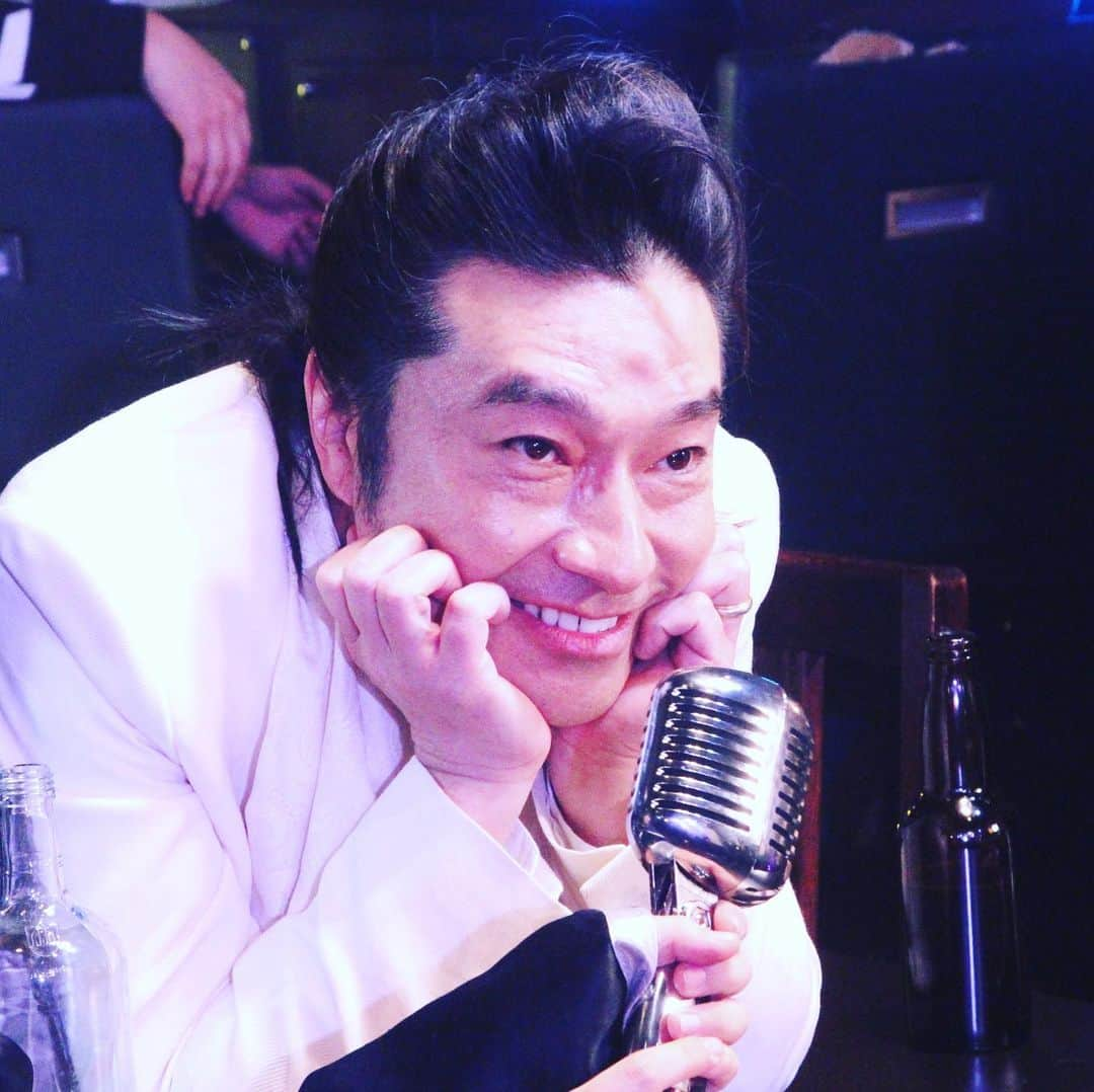 トータス松本さんのインスタグラム写真 - (トータス松本Instagram)「ウルフルズ「ワンツースリー天国」配信開始&MV解禁！ よろしく！ https://youtu.be/N8zV1oR4xc4 #ウルフルズ #アルバム #もうすぐ #出ます #6/26 #ちなみに #ただ今 #ツアー中」6月12日 20時03分 - tortoise_matsumoto_official