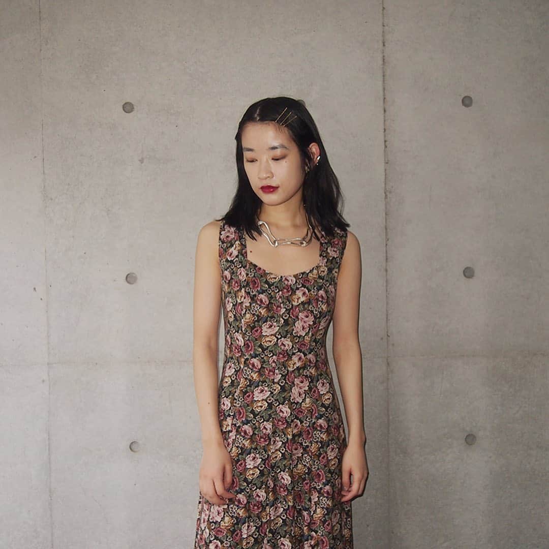 Sisterさんのインスタグラム写真 - (SisterInstagram)「-「USED&VINTAGE」Now on sale- Dress collection  #sister_tokyo #usedclothing #vintageclothing #used #vintage #sisterusedselection #dress」6月12日 20時45分 - sister_tokyo