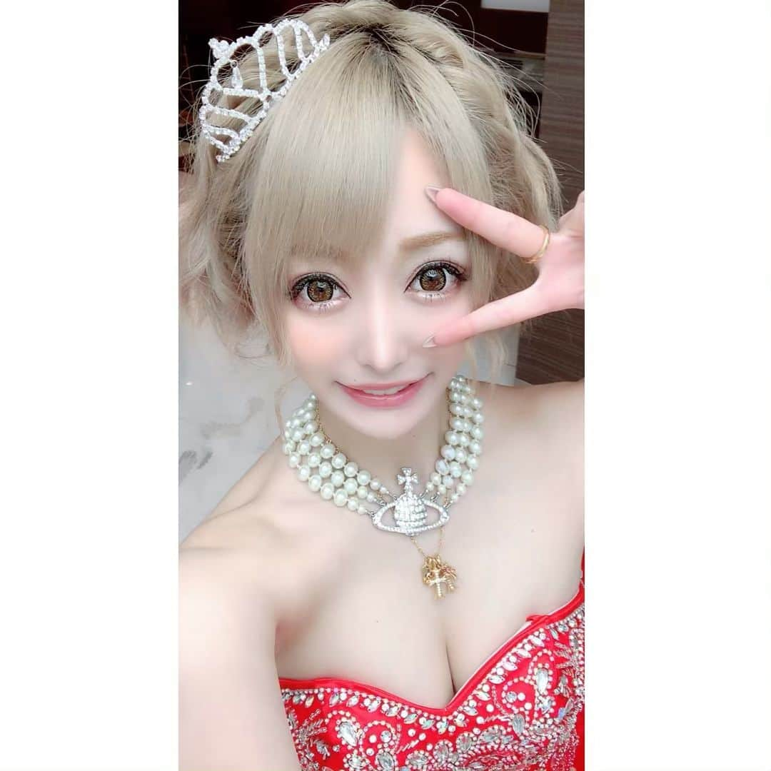 せリかまちょ（奥脇晴梨夏）さんのインスタグラム写真 - (せリかまちょ（奥脇晴梨夏）Instagram)「‪本日出勤します〜(´～｀)🍾💕‬ ‪久しぶりのドレスっ楽しみ〜⍤⃝♡‬ ‪今日は飲むぞ〜👶🚼 もうちょいしたら準備はじめる🐤‬ ・ ・ #歌舞伎町 #歌舞伎町キャバ嬢 #キャバクラ #キャバ嬢 #キャバ #mona #モナ #本日 #出勤」6月12日 20時47分 - serikama_cho