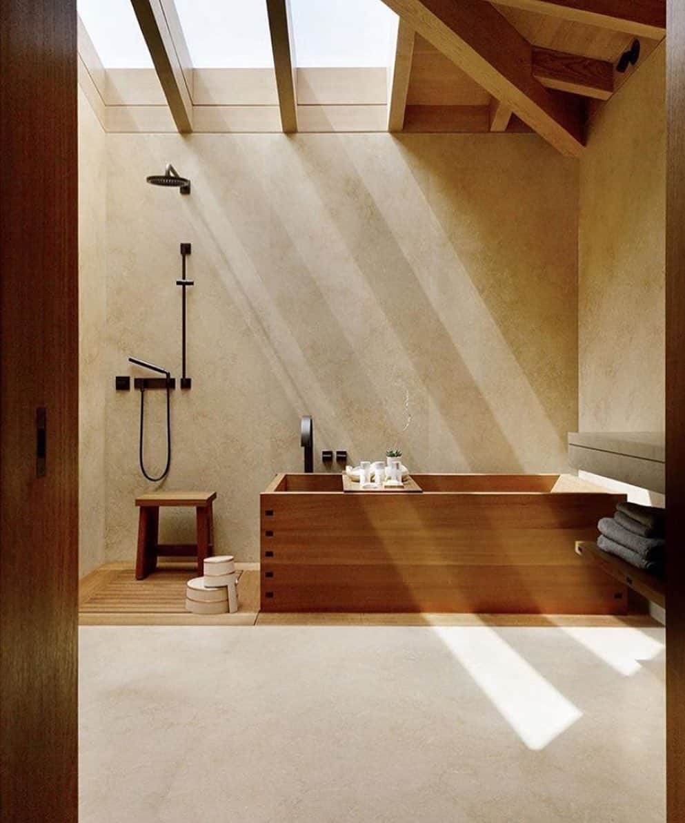 Harper's BAZAARさんのインスタグラム写真 - (Harper's BAZAARInstagram)「Wouldn’t mind starting our morning here.  #regram @wearetriibe」6月12日 20時54分 - harpersbazaarus