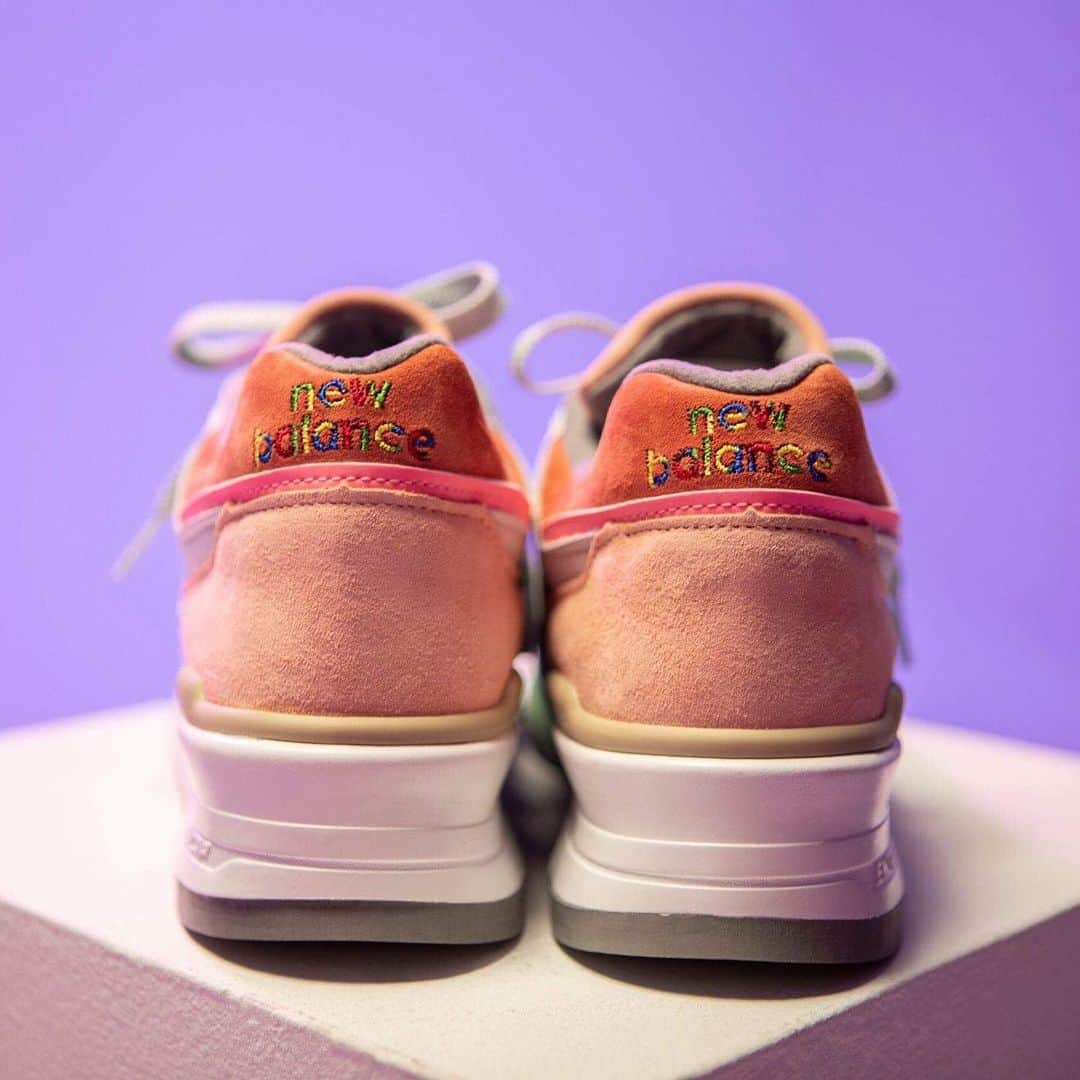 HYPEBEASTさんのインスタグラム写真 - (HYPEBEASTInstagram)「@hypebeastkicks: @toddsnyderny has unveiled a limited edition @newbalance 997 for Pride Month. Dubbed “LOVE,” the shoe takes on a summery mix of pastel tones across its premium suede upper, and features rainbow-toned branding on the ankle and tongue to celebrate Stonewall Uprising’s 50th anniversary. It’s available now at Todd Snyder’s website for $220 USD. Photo: Todd Snyder」6月12日 12時10分 - hypebeast