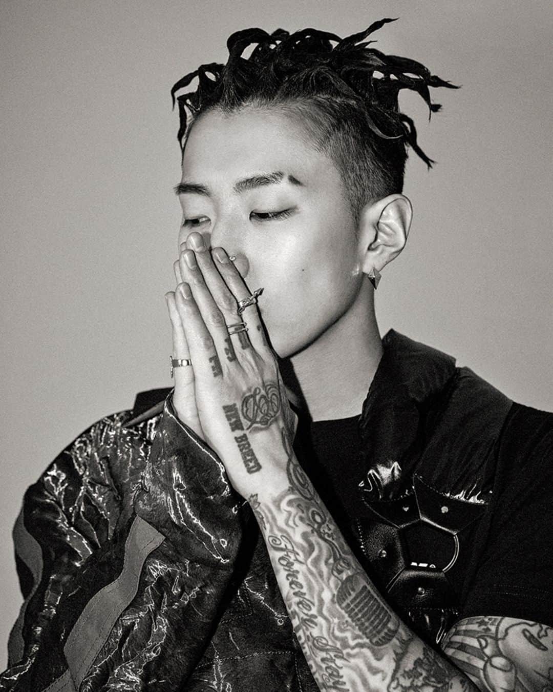 NYLON JAPANのインスタグラム
