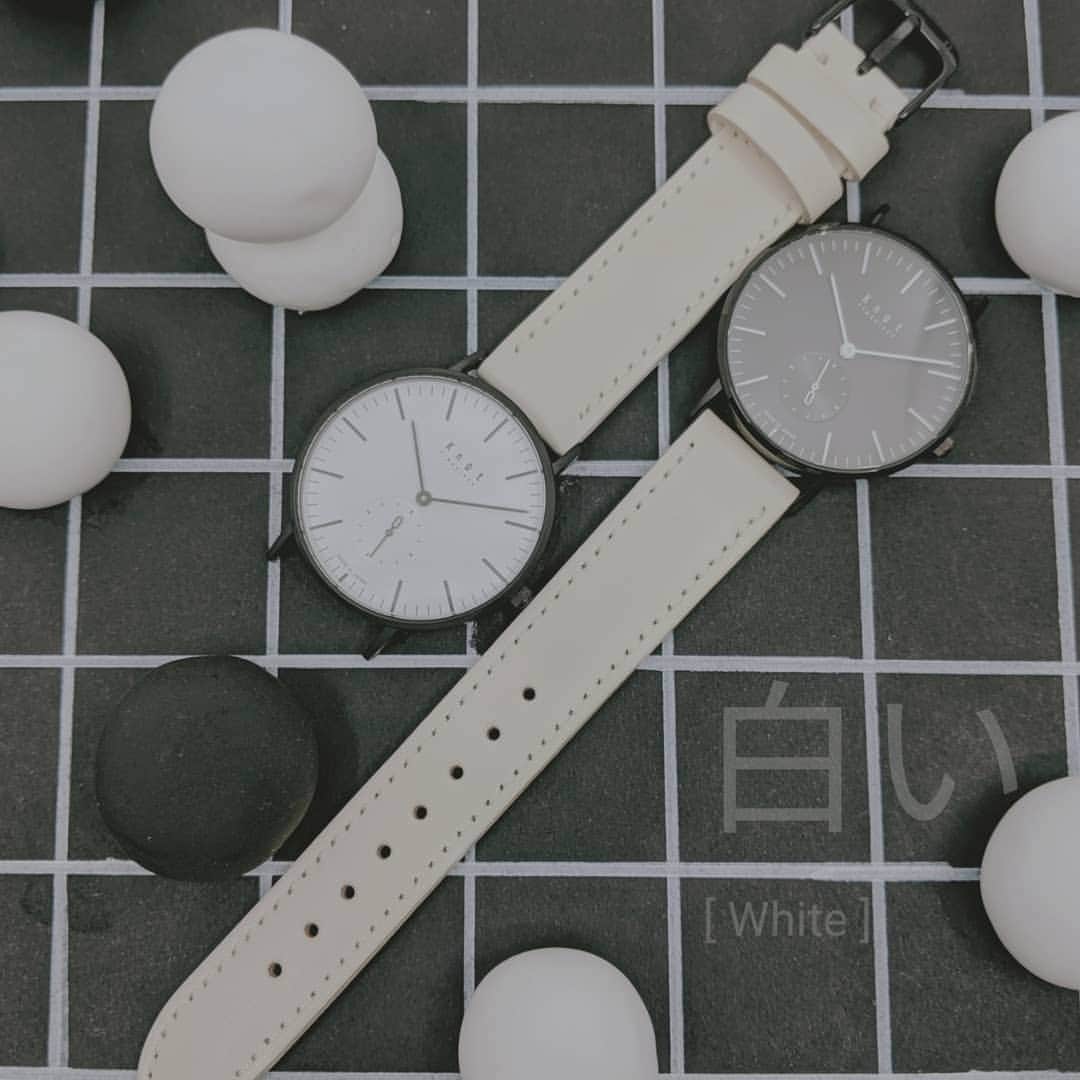 Maker's Watch Knot SGさんのインスタグラム写真 - (Maker's Watch Knot SGInstagram)「Imagine if the world was in black and white - ever wonder what would that look like?  #knotsg presents you the monotone watch collection. They are curated into three styles and watch design: CC-39 Chronograph, CS-36 small second and SQ-32 Square.  Monochrome your #watchrobe in Raffles City shop now.  #gamespeopleplay  #makerswatchknot #dailywatch  #watchshot  #mixandmatch  #fashionlook  #styletip  #beststreetwear #ig_singapore  #sglife  #madeinjapan #japanesewatch」6月12日 12時47分 - knot_singapore