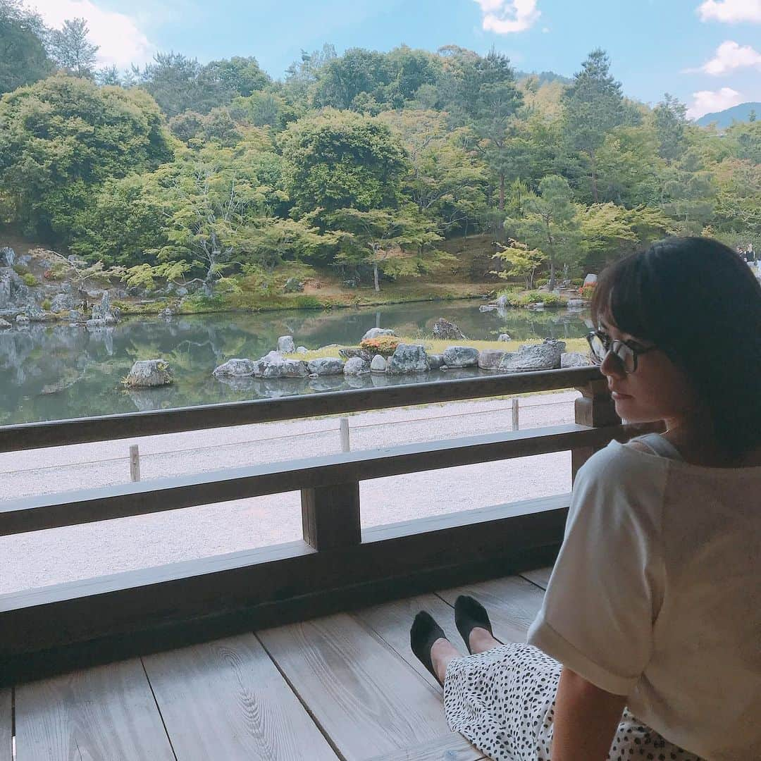 磯山さやかさんのインスタグラム写真 - (磯山さやかInstagram)「この前、大好きな京都の嵐山に行ってきましたよ。 必ず行く天龍寺。 昔から何時間もいられる場所です。  #京都 #嵐山 #天龍寺」6月12日 13時17分 - sayakaisoyama