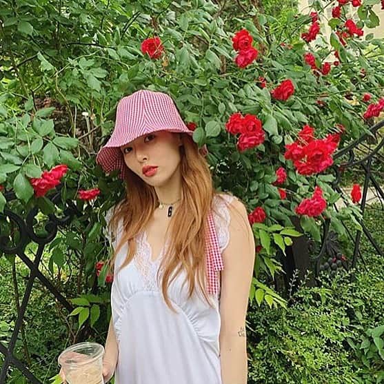 原涼香のインスタグラム：「ㅤㅤㅤㅤㅤㅤㅤㅤㅤㅤㅤㅤㅤ ご予約状況 🌹🌹 6/13 15:30〜18:30 6/14 13:30 6/15 10:00 6/16 15:00,17:00 6/17 13:00〜18:00 6/18 off ㅤㅤㅤㅤㅤㅤㅤㅤㅤㅤㅤㅤㅤ ご予約はDM、ホットペッパー から お願いします🇰🇷❤️ ㅤㅤㅤㅤㅤㅤㅤㅤㅤㅤㅤㅤㅤ」