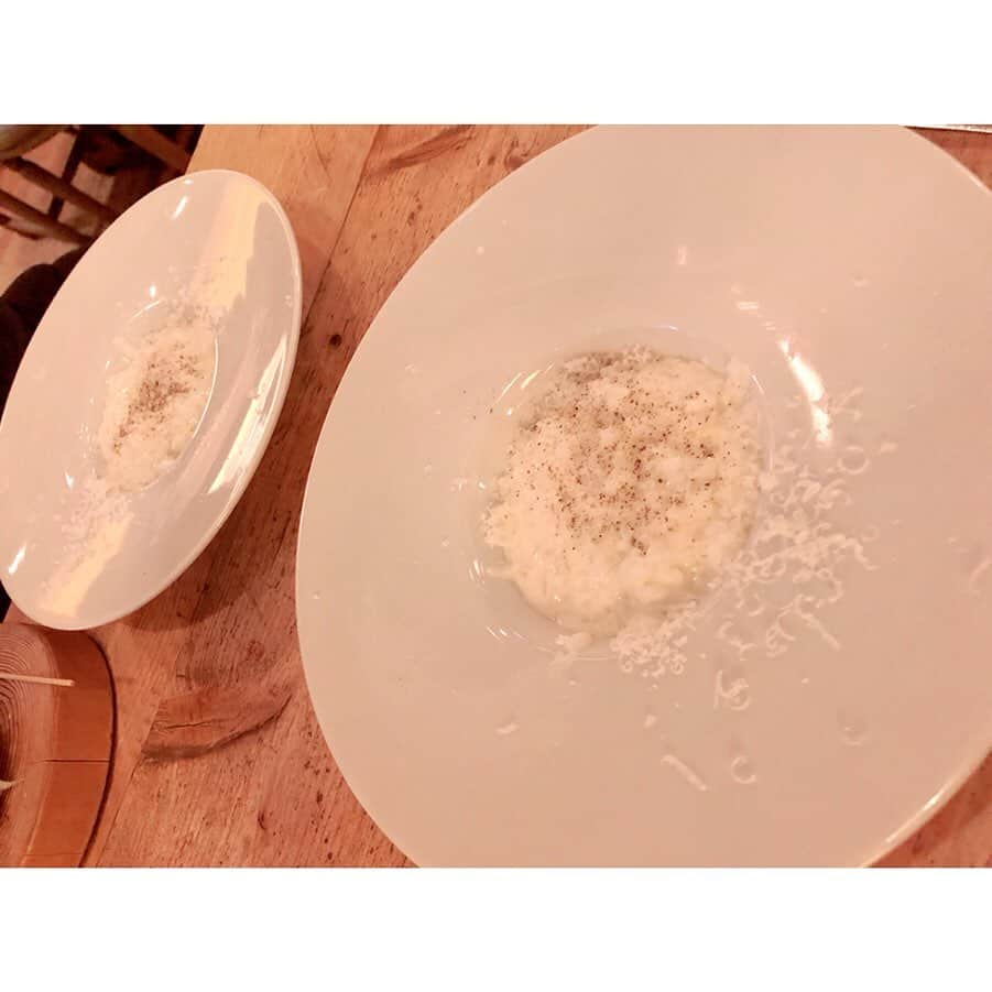 吉川茉優さんのインスタグラム写真 - (吉川茉優Instagram)「大親友ちゃんがサプライズしてくれた๐·°(৹˃̵﹏˂̵৹)°·๐ ＊ ＊ ＊ #サプライズ #サプライズバースデー #サプライズプレート #テーブルアート #誕生日プレート #birthdaypresent #birthdaysurprise #birthdayplate #birthday #21歳 #表参道 #haroldandco #表参道カフェ #cafe #動画 #みてね #料理も凄く美味しい #何より最後のデザートにビックリ #こんな豪華なサプライズ #一生に一度です #ありがとう #愛しかないです #出会って8年 #bestfriend #instafood #instalike #instagood」6月12日 14時35分 - mayu_yoshikawa_uug2ki