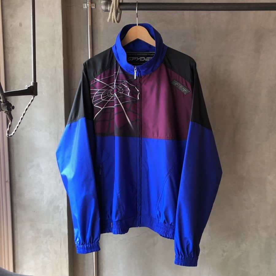 birthdeathさんのインスタグラム写真 - (birthdeathInstagram)「★New Arrival★  90's SPYDER spiderweb zip front jackets  左）size M 右）size L  #birthdeath #vintage #SPYDER #fashion #shibuya #tokyo」6月12日 14時40分 - birthdeath_tokyo