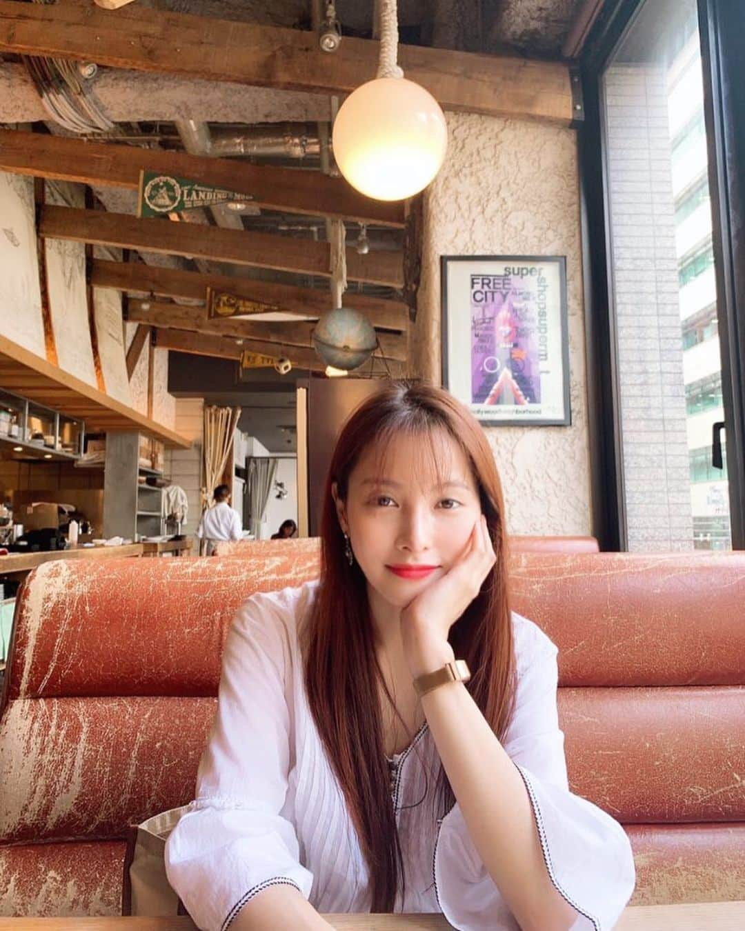 パク・ギュリさんのインスタグラム写真 - (パク・ギュリInstagram)「흐린 뒤 맑음」6月12日 15時41分 - gyuri_88