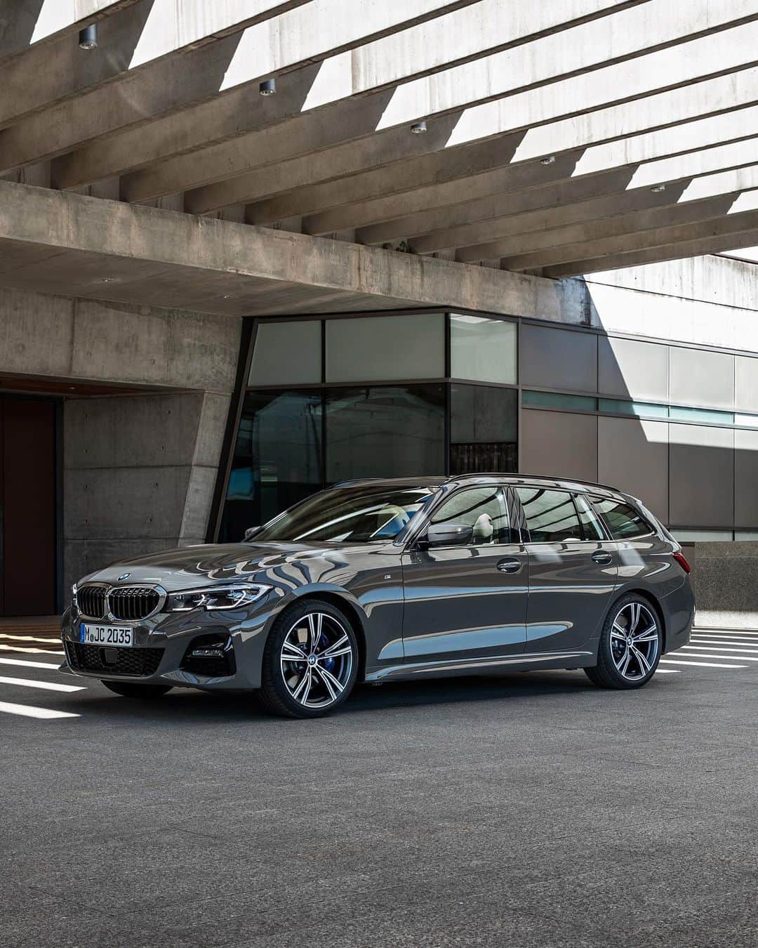 BMWのインスタグラム