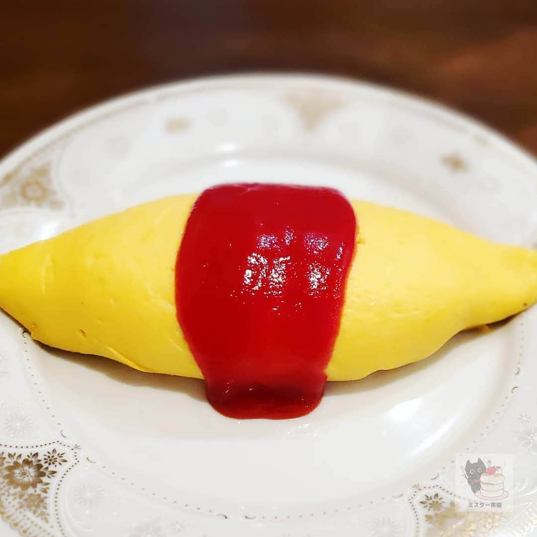 ミスター黒猫（黒猫仙人）のグルメインスタ