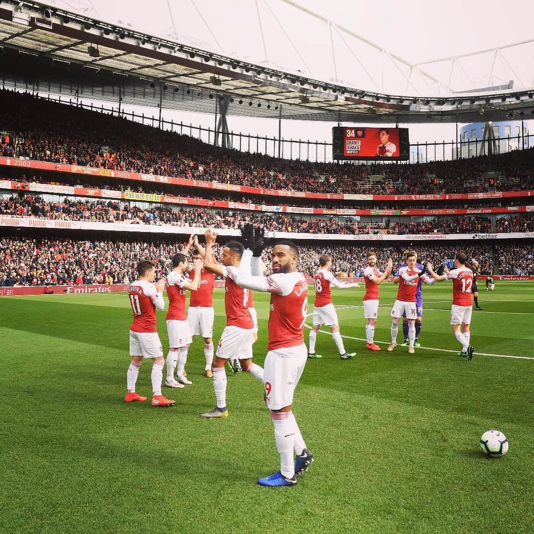 アーセナルFCさんのインスタグラム写真 - (アーセナルFCInstagram)「🗓 The 2019/20 @premierleague fixtures are released tomorrow morning.  What’s the first game you look out for?  #Arsenal #premierleague #AFC #Gunners #EPL」6月12日 23時04分 - arsenal