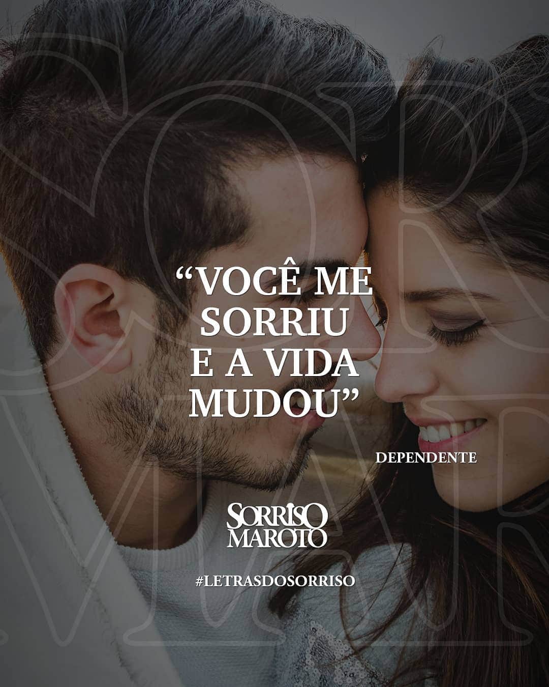 Sorriso Marotoのインスタグラム：「🎶 Você me sorriu e a vida mudou.. 🎶 Marca o @ que merece ouvir isso hoje ❤️☺️ #FelizDiaDosNamorados #DiaDosNamorados #Dependente #LetrasDoSorriso」