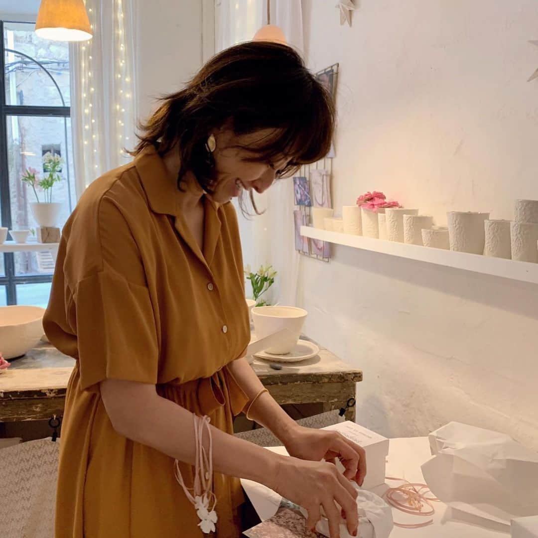 風間ゆみえのインスタグラム：「お互いのプレゼント交換🎁🥰 #yumie_k_style」