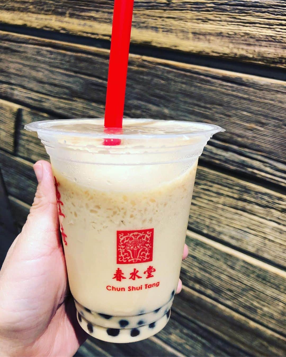 のインスタグラム：「春水堂のタピオカミルクティーが1番好み💕  #タピオカミルクティー #春水堂 #タピ活」