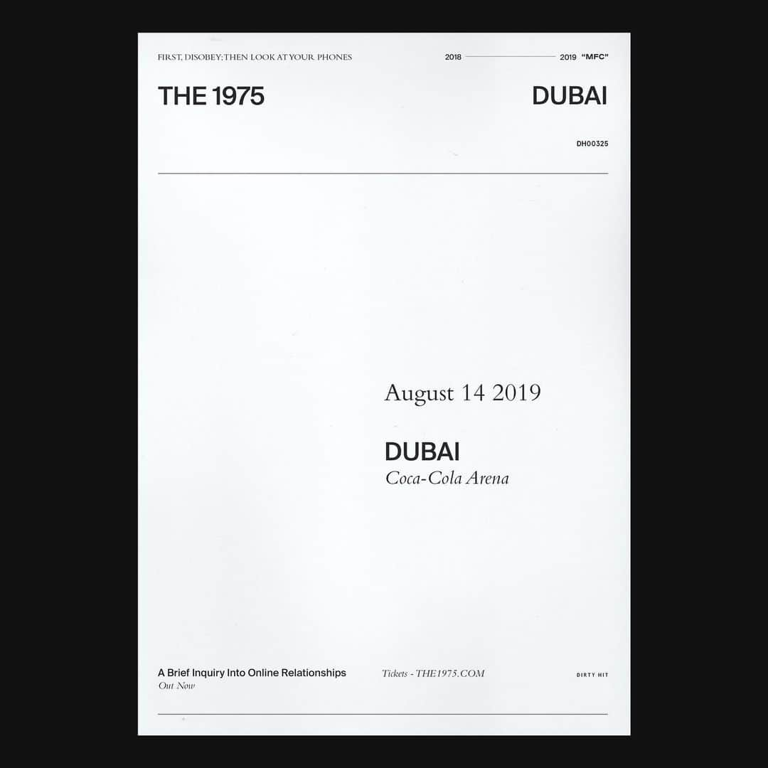 さんのインスタグラム写真 - (Instagram)「// D U B A I // L O V E the1975dxb.com」6月13日 0時26分 - the1975