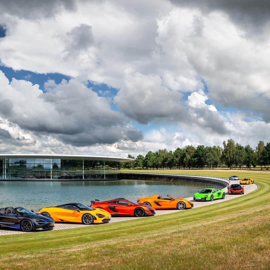 McLaren Automotiveさんのインスタグラム写真 - (McLaren AutomotiveInstagram)「A special line-up of 23 McLaren cars including models such as the iconic P1TM GTR and the original McLaren 12C, right the way through to the Speedtail have all appeared at the McLaren Technology Centre in a special McLaren Automotive employee friends and family open day.」6月13日 0時54分 - mclarenauto