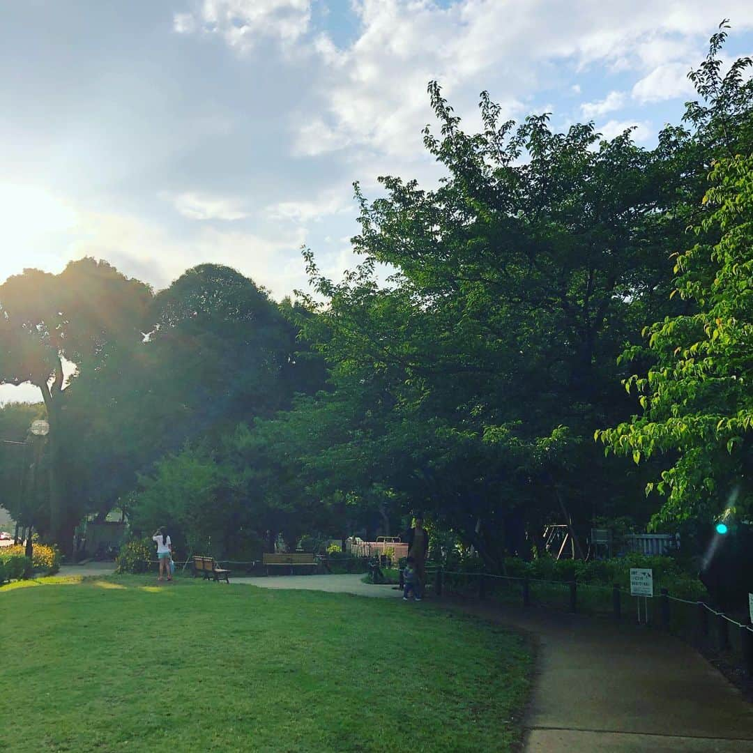 吉村民さんのインスタグラム写真 - (吉村民Instagram)「松陰神社を散歩。 坂本龍馬好きな私に父が言った一言。 「幕末で本当にすごいのは 吉田松陰と勝海舟だ」  明治維新後に日本を作ってきた人達には松下村塾出身の人が何人もいるので、 吉田松陰イズムは今でも日本で継承され続けています。そう考えると吉田松陰先生の凄さが よくわかります。  #松陰神社 #松陰神社前 #吉田松陰 先生 #幕末 #幕末志士 #長州藩 #松下村塾」6月13日 1時24分 - xxtamixx.y