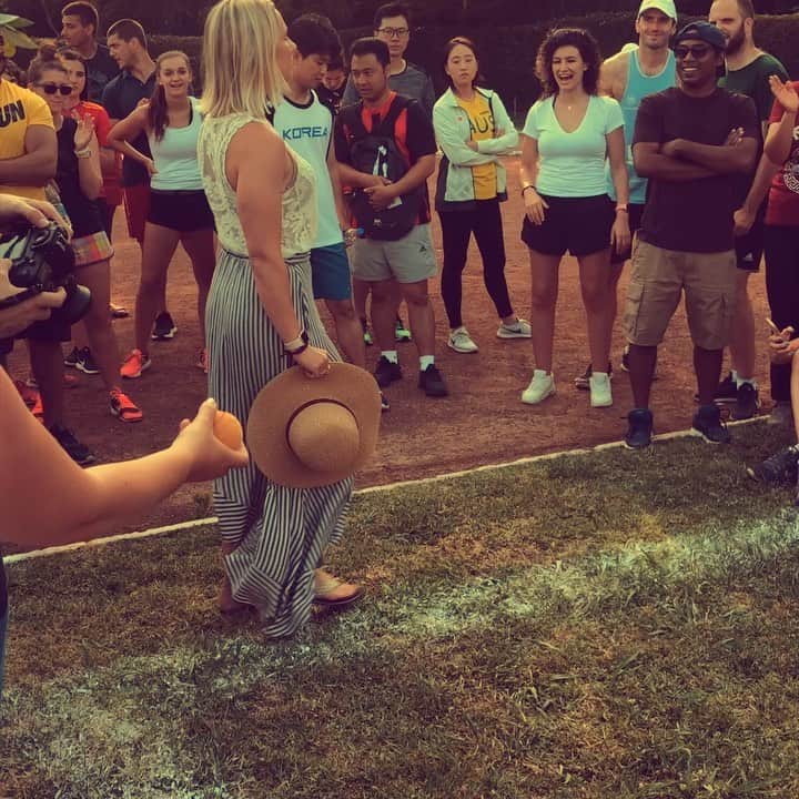 マリヤ・コロレバのインスタグラム：「My new life motto: if you can’t be good, at least be funny 🤷🏼‍♀️😂 #trackandfield #shotput #soathletic #waterbaby #pageantwave #yps2019 #ioa」