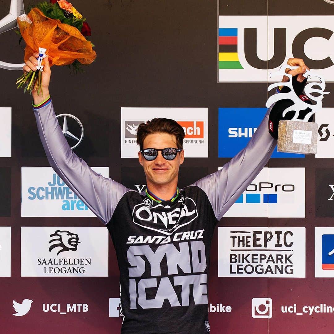 Shimanoさんのインスタグラム写真 - (ShimanoInstagram)「A race of seconds. @GregMinnaar finishes the UCI MTB World Cup in Leogang +0.324 seconds from the top step of the podium. The Syndicate rider now sits in the Top 5 of the Overall standings heading into Vallnord. #ShimanoMTB #SAINT #MTB #DHI」6月13日 2時24分 - rideshimano