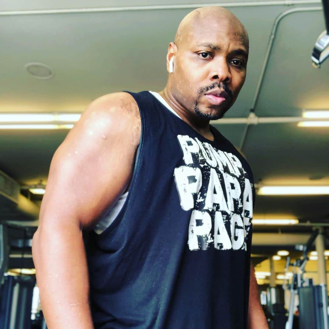 ページ・ケネディさんのインスタグラム写真 - (ページ・ケネディInstagram)「Pump Papa Page!!!!!! What would your wrestling name be? #StraightBarslll #BeGreat #Pagers」6月13日 7時08分 - pagekennedy