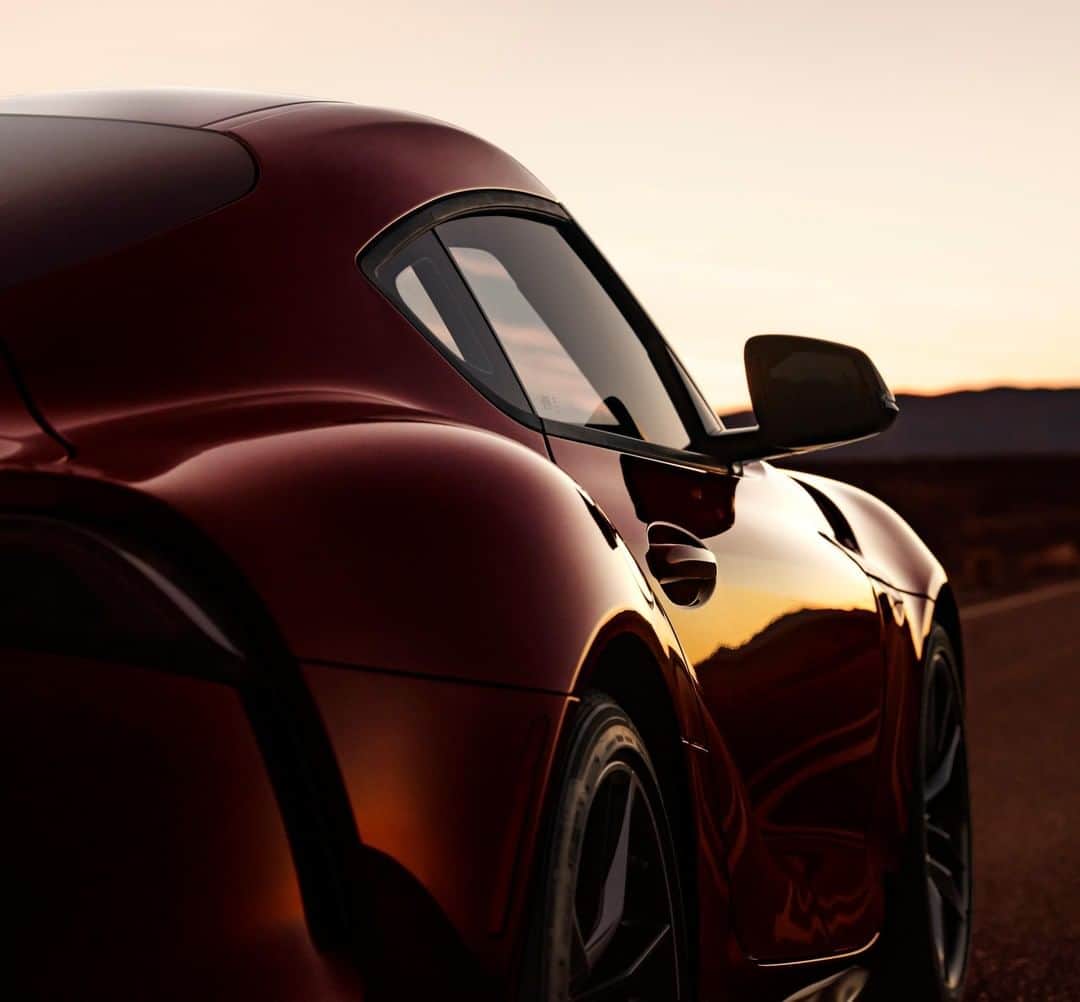 toyotausaさんのインスタグラム写真 - (toyotausaInstagram)「It’s the science behind the design that makes #Supra a true masterpiece. #LetsGoPlaces」6月13日 8時59分 - toyotausa